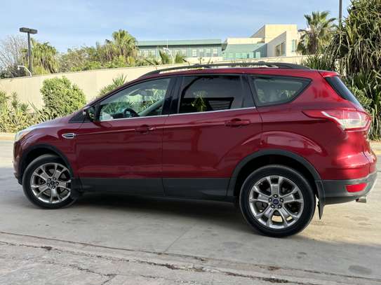 Ford Escape Titanium image 3