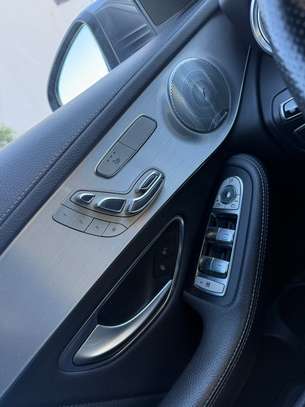 Mercedes-Benz GLC 250 d AMG Line image 7