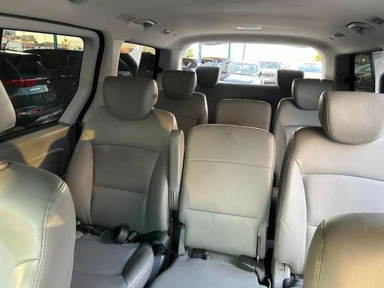 Hyundai Grand Starex 2017-2018 image 6