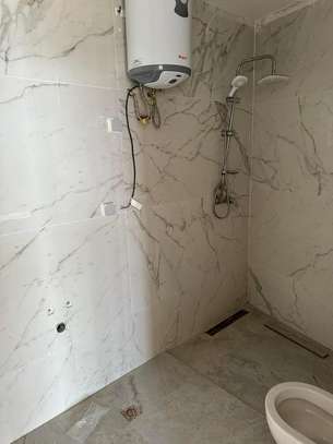 Splendide appartement F4 à louer en centre ville image 10
