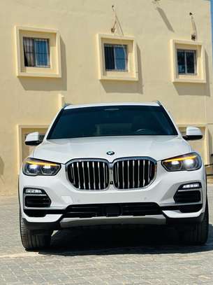 BMW x5 2020 full options image 2
