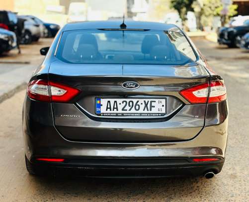 Location Ford Fusion image 5