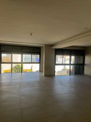 Appartement de Luxe 3 Chambres avec Terrasse à Mermoz image 3