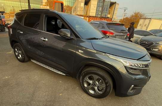 Kia Seltos 2023 essence  full options image 12