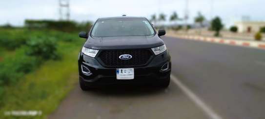 4X4 FORD EDGE RECENTE MODEL A PRIX BAS À LOUER image 3
