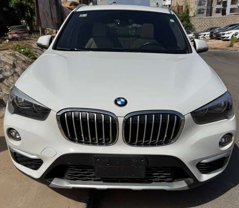 BMW X1 2018 Xdrive 2.0 full options image 4