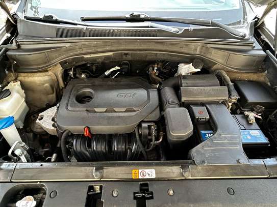 Hyundai santa fe sport 2017 image 9