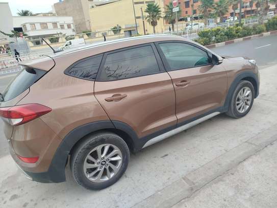Hyundai Tucson image 5