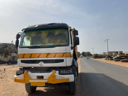 Camion Renault KERAX 400 12 Roues image 4