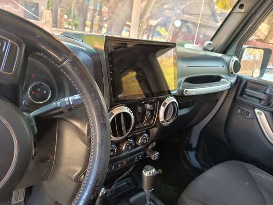 Av jeep wrangler jk essence 3.6 image 6