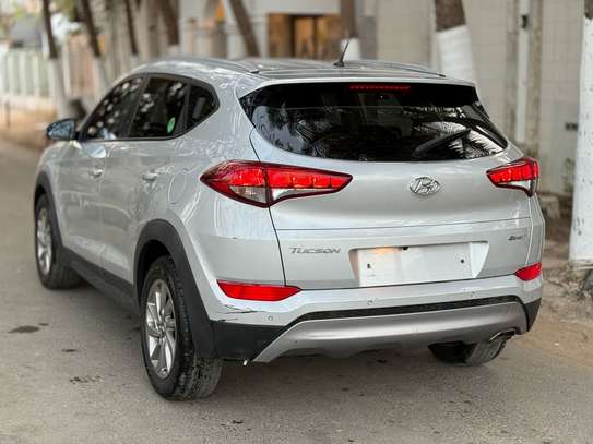 Hyundai Tucson 2017 image 6
