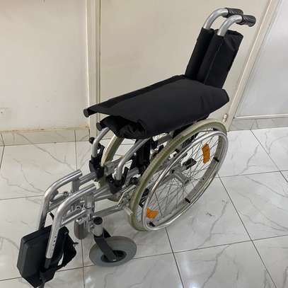 Chaise roulante image 2