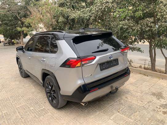 Toyota rav 4 Hybride / 2024 image 10