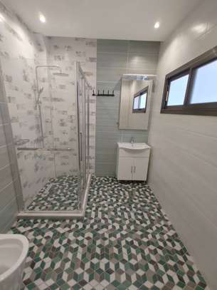 A LOUER APPARTEMENT F4 LIberte1 image 5