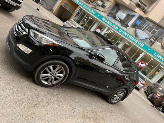 Hyundai Santafe Ultimate Awd 4×4 Full option image 4