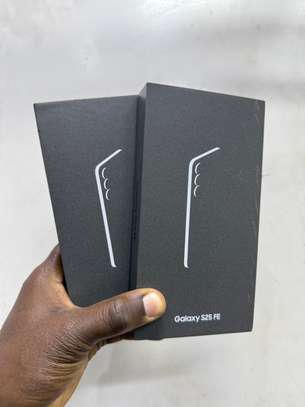 Samsung S25FE 128Go image 2
