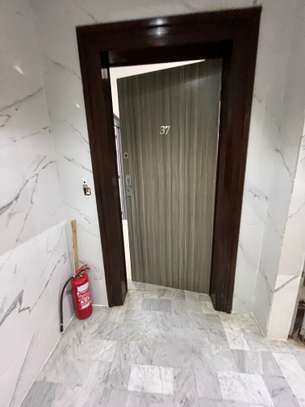 Appartement F3 salon à louer au plateau image 5