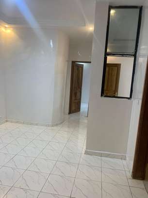 APPARTEMENT AUX MAMELLES image 8