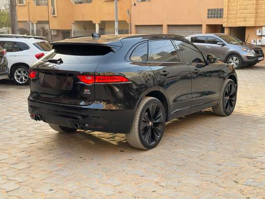 JaGuar f-pace s année 2017 image 2
