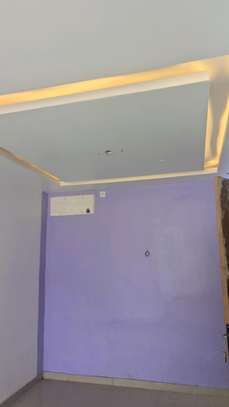 Magasin à louer à Sacre Cœur 3 sur les 2 voies image 2