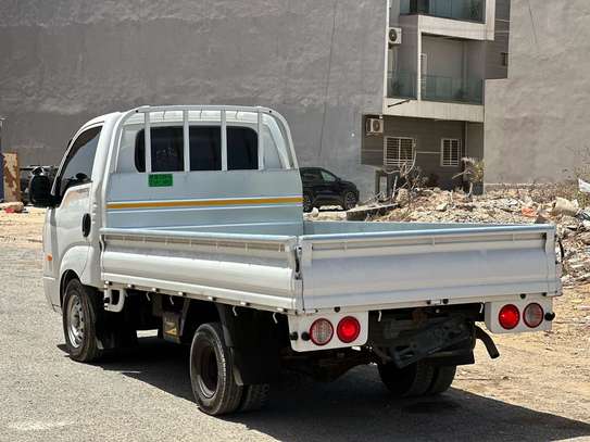 Kia Bongo image 2