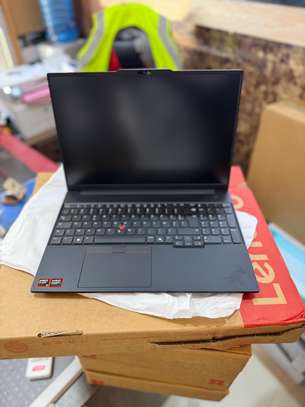 Lenovo ThinkPad E16 Gen 3 /  R5 - 16GB - 512 SSD image 5