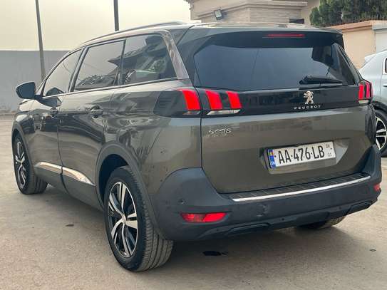 Peugeot 5008 full option 2019 image 7