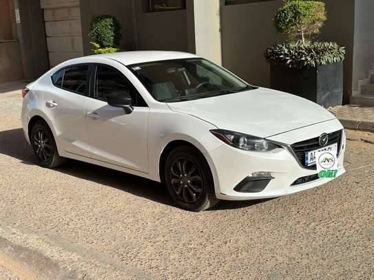 Location Mazda 3 image 10