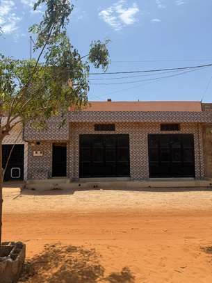 CITÉ PORT KOUNOUNE (DERRIÈRE LA MARINE FRANÇAISE) image 2