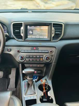 Kia Sportage 2017 image 10