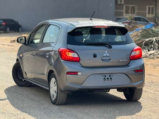 Mitsubishi mirage image 5