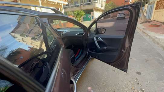 Peugeot 2008 2016 image 4