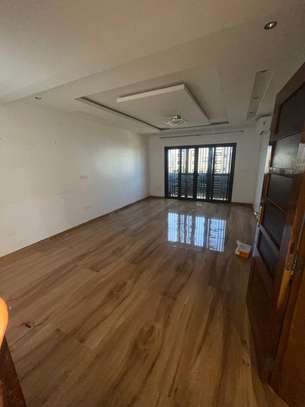 Tres bel appartement de 4 chambres salon a louer aux mamelle image 12