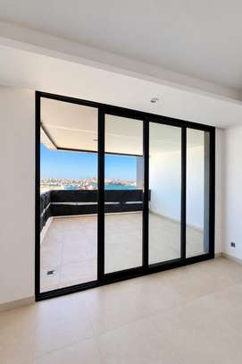 Appartement F5 en ville avenue djily mbaye vue sur mer image 2