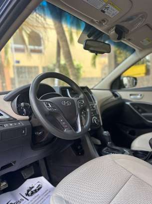 2017 Hyundai Santa Fe Sport image 4
