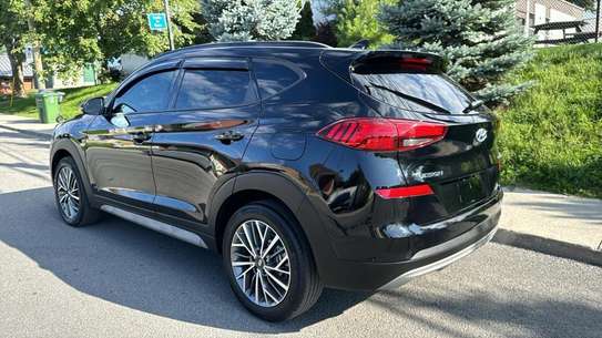 Hyundai Tucson image 3