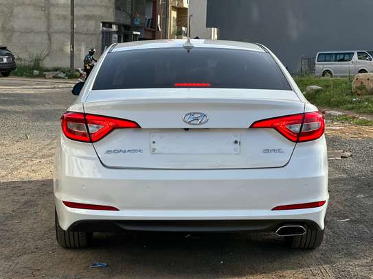 HYUNDAI SONATA image 5