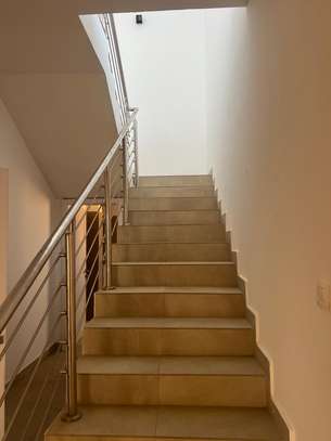 APPARTEMENT DUPLEX A LOUER image 4