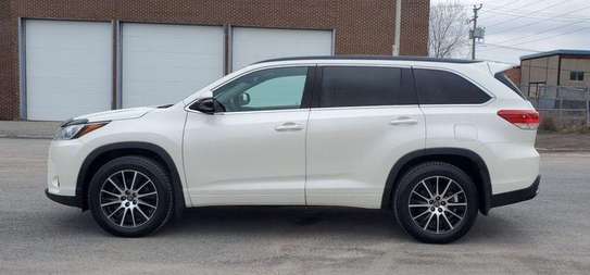 Toyota hignlander 2017 limited image 5