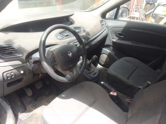Renault Scenic image 4