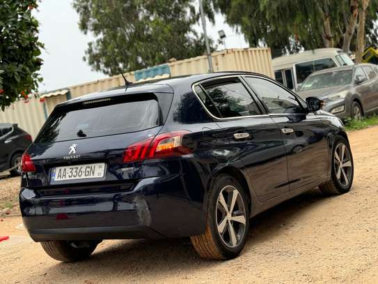 Peugeot 308 blue hdi image 8