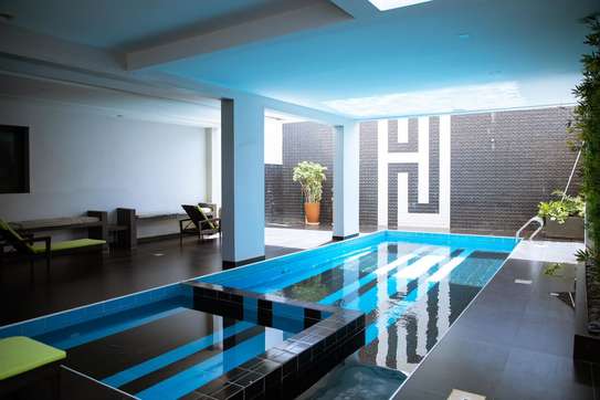 Appartement F5 meublé haut de gamme meublé à louer à Yoff image 1