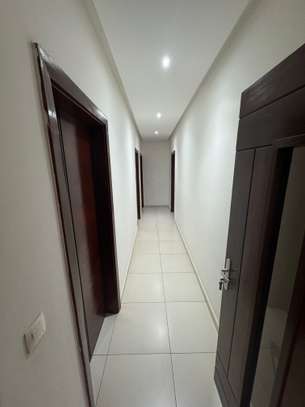 Appartement type F5 - 220m2 - Mermoz Pyrotechnique image 5