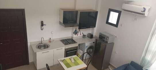 Appartement a louer aux almadies non loin Ambassade USA image 2