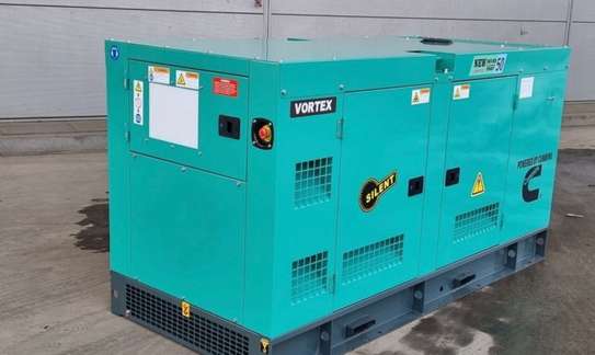 GROUPE ÉLECTROGÈNE CUMMINS NEUF image 2