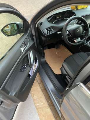Peugeot 308 break image 4