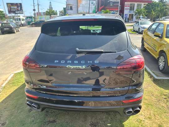 Porsche Cayenne S E-Hybrid Platinum Edition 2017 image 12