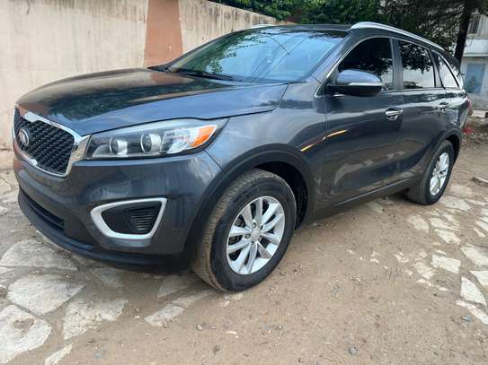 Kia Sorento 2018 image 2