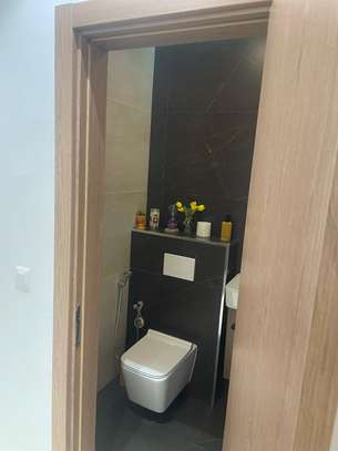 Appartement F2 meublé - Haut standing image 6