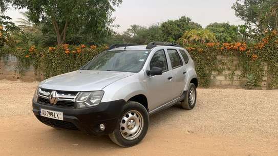 Renault Duster 4x2 image 10